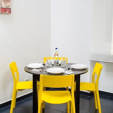 Contemporary Stylish ~ Old Town Appartamento